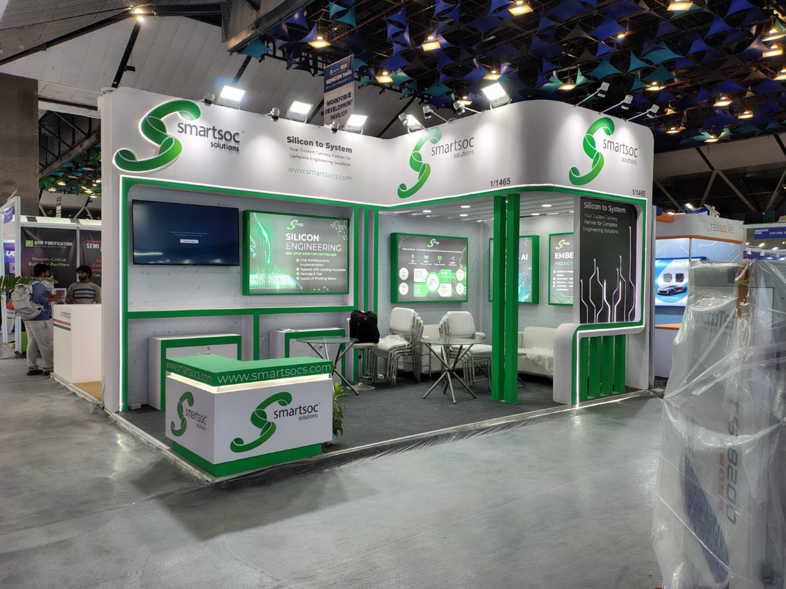 Dubai booth fabrication company